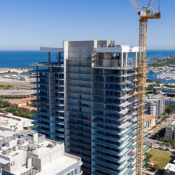 After 2024 crane collapse, St. Pete revisits tower crane safety ahead of hurricane season After 2024 crane collapse, St. Pete revisits tower crane safety ahead of hurricane season
