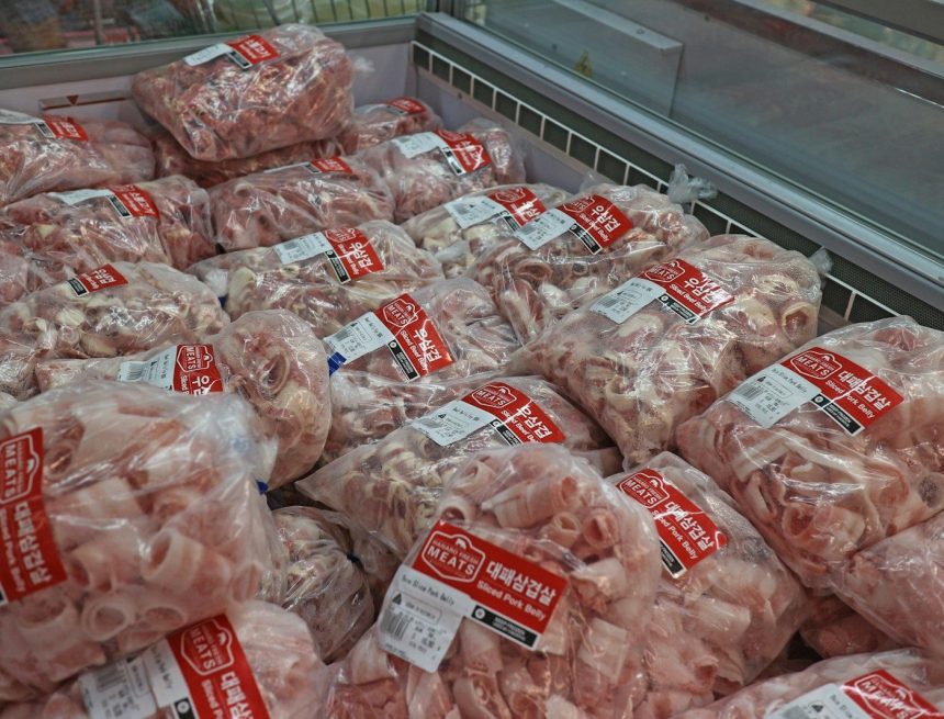 Should lab-grown meat need labels like cigarettes? More states think so Should lab-grown meat need labels like cigarettes? More states think so