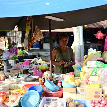 A Local’s Guide to the Saturday Morning Market A Local’s Guide to the Saturday Morning Market